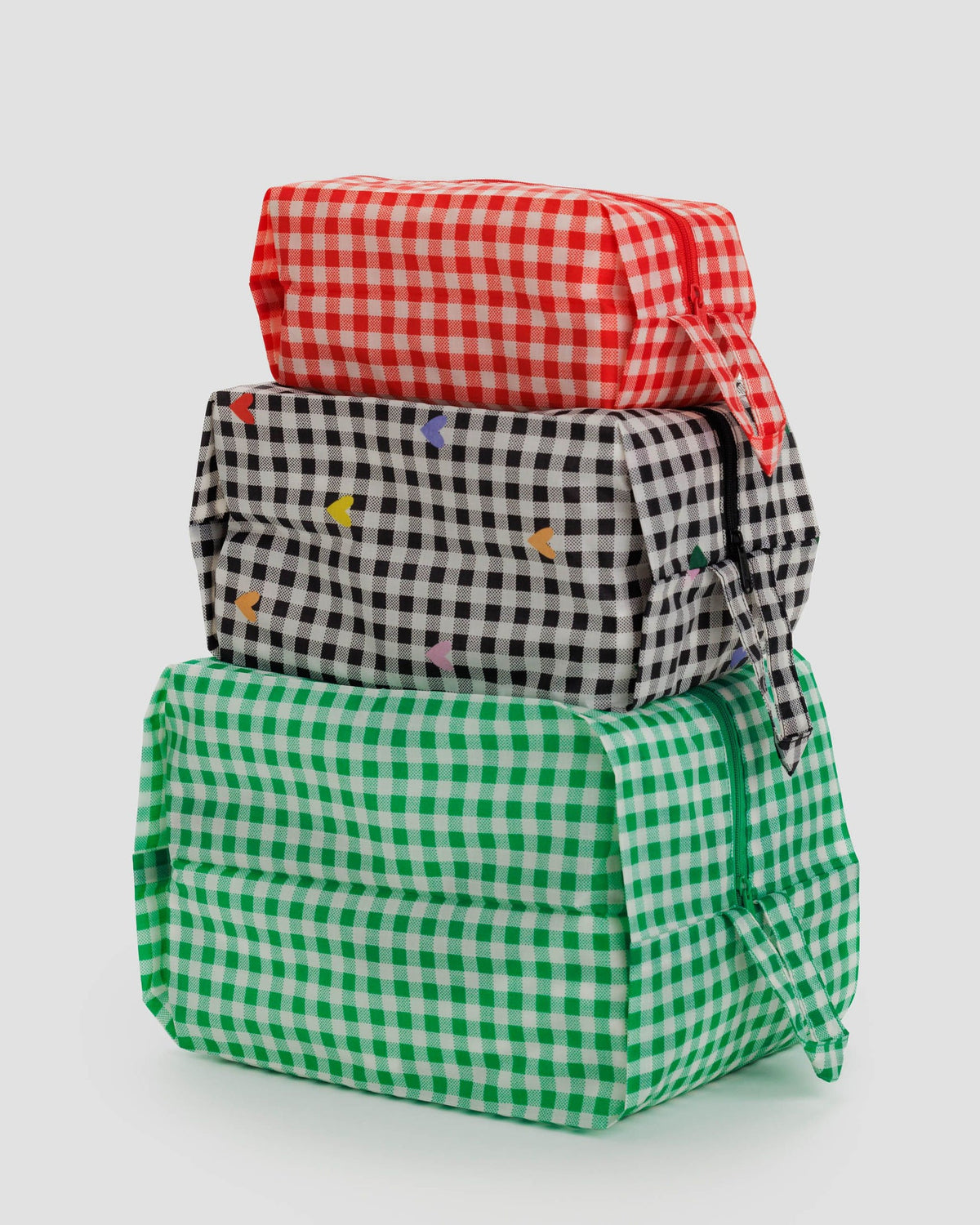 Gingham 3D Zip Case Set – Zubehör von Victoria & Albert Berlin  Zip-Taschen Set in Gingham-Muster – Friedrichshain Store 