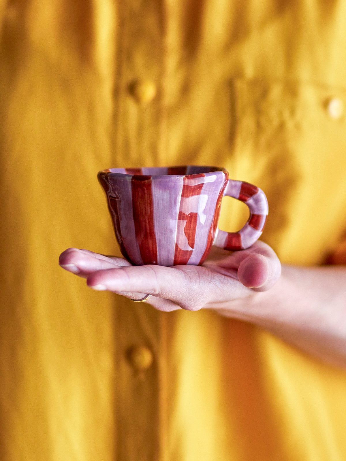 Rose Nini Streifen Tasse – elegantes Wohnaccessoire aus Deutschland  